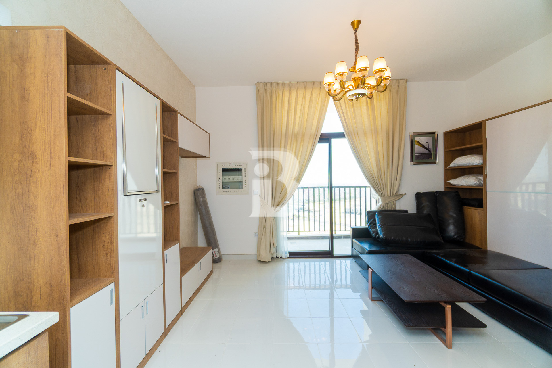 HIGH RISE | FURNISHED UNIT | NEAR METRO