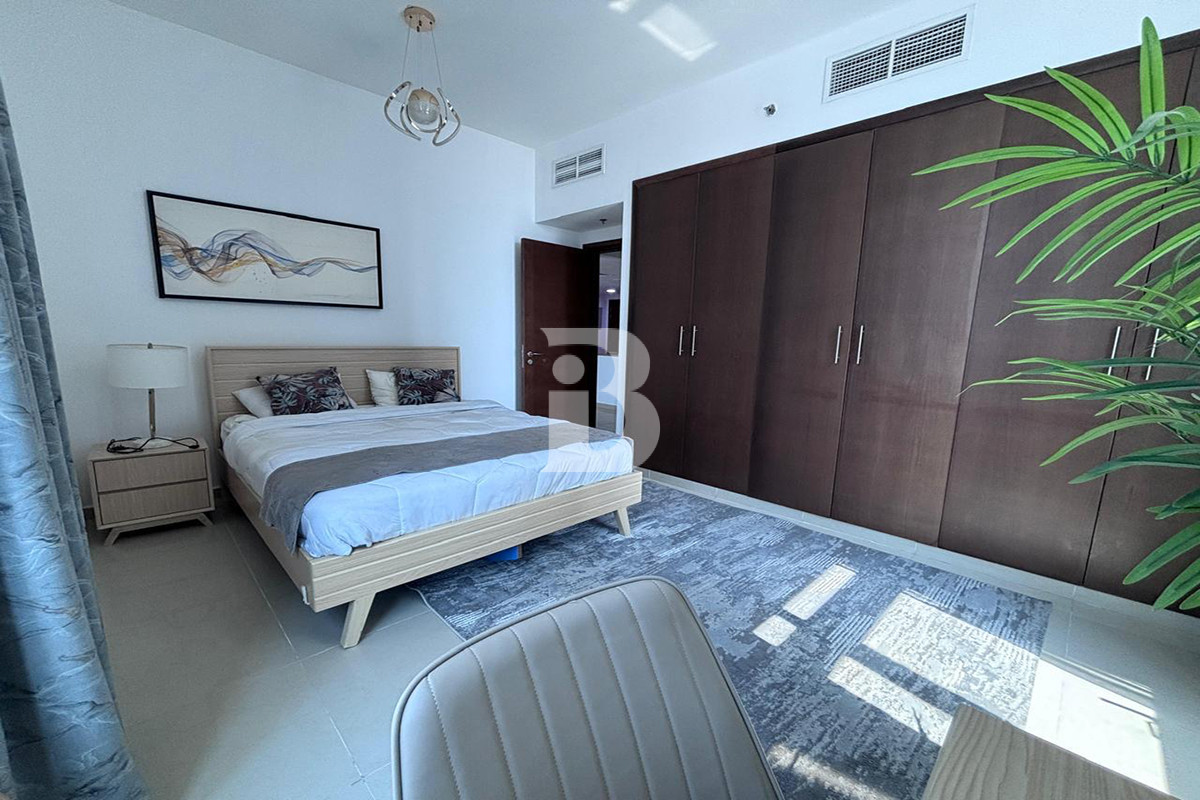 SPACIOUS 2 BEDROOM | NEAR TO METRO  | NO AGENT