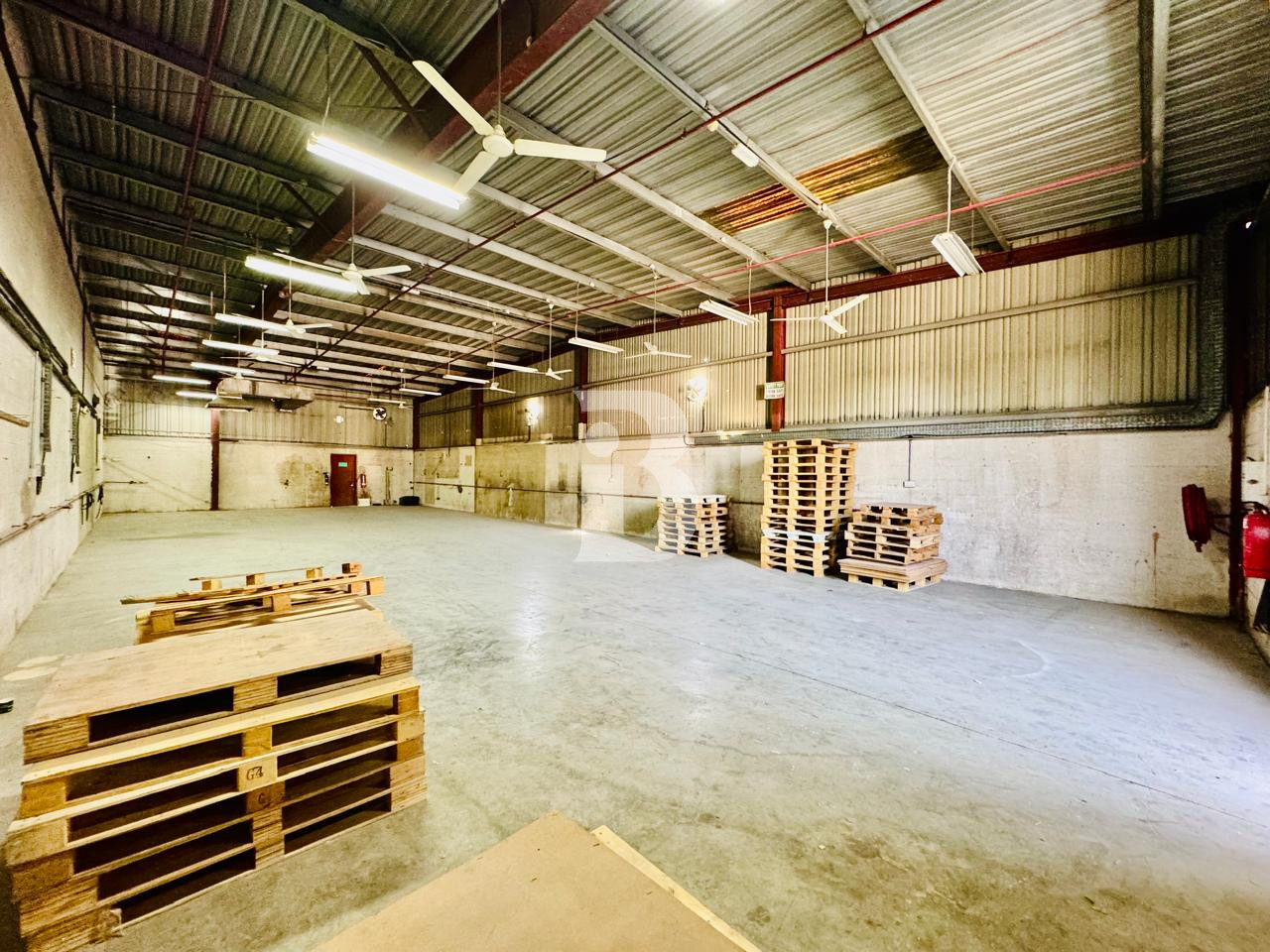 All Activities | Prime Location| Loading Area