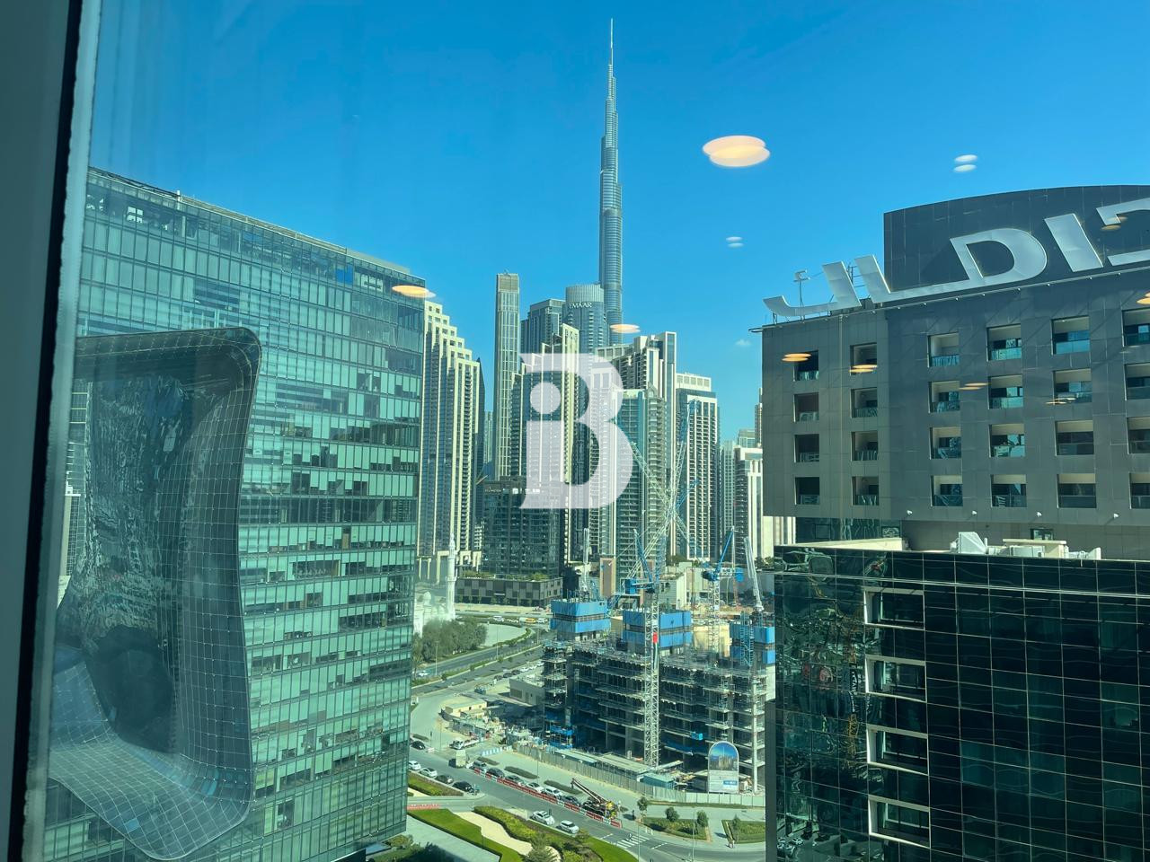 BURJ AND CANAL VIEW | HIGH FLOOR | LESS TRAFFIC