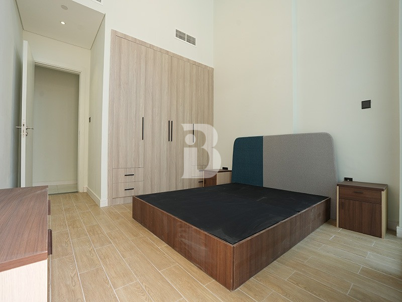 Simplex | Spacious Terrace | Ready to Move