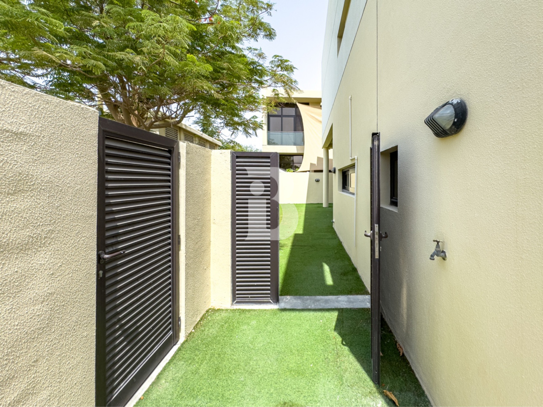 Ideal Price| Huge layout| Family community