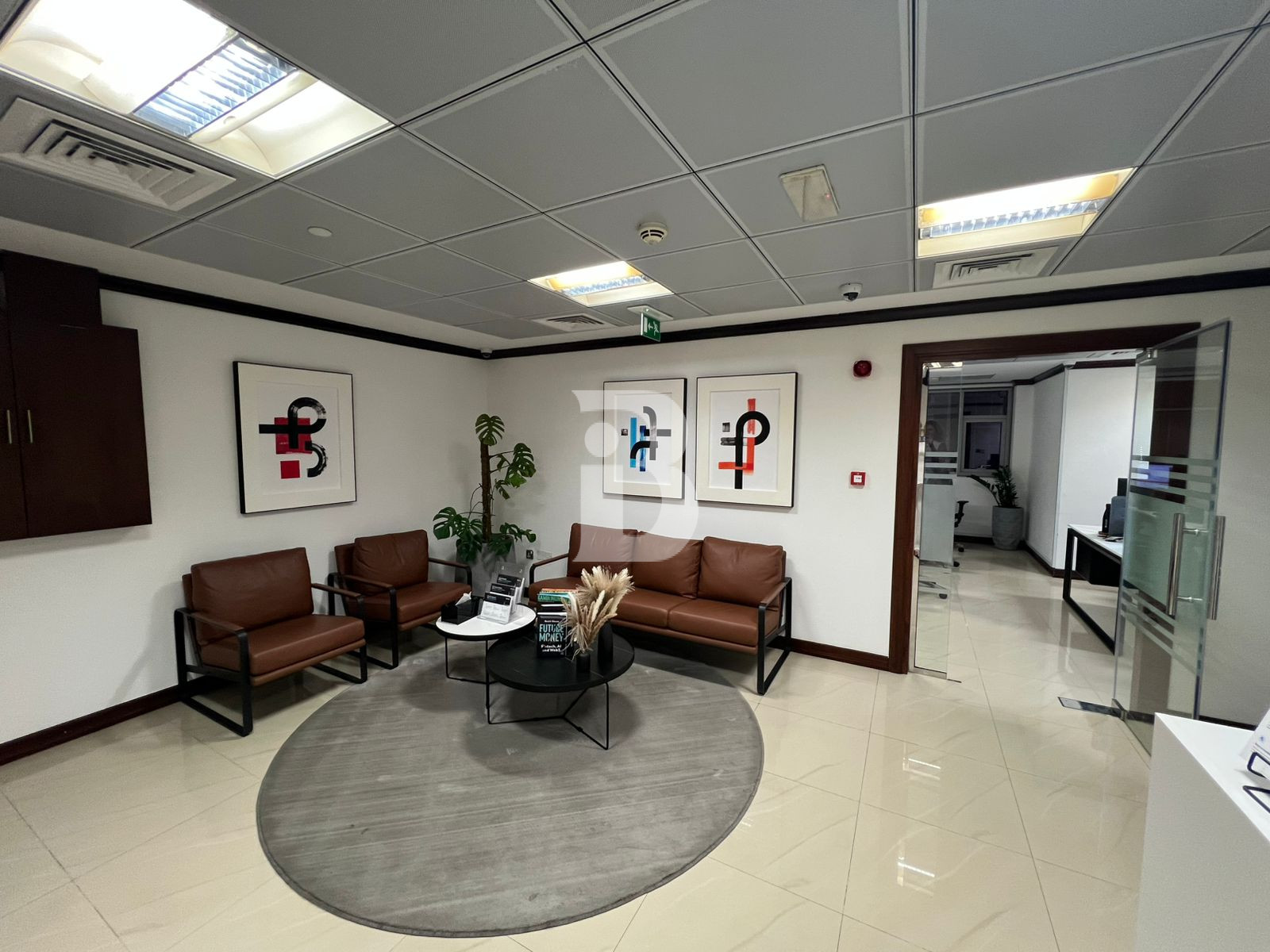 Fully Furnished |Upgraded Interiors|7 Parkings