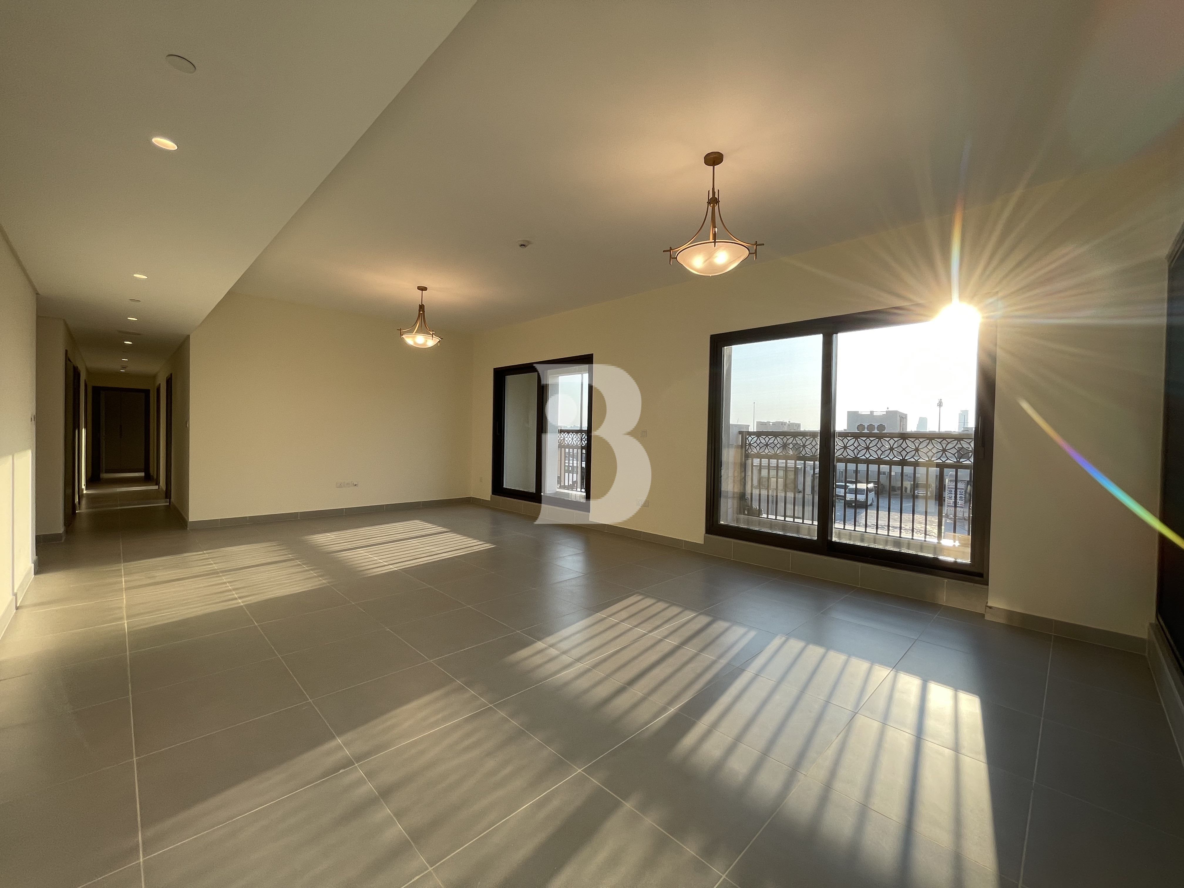 UNFURNISHED I BRAND NEW I GREAT LOCATION I