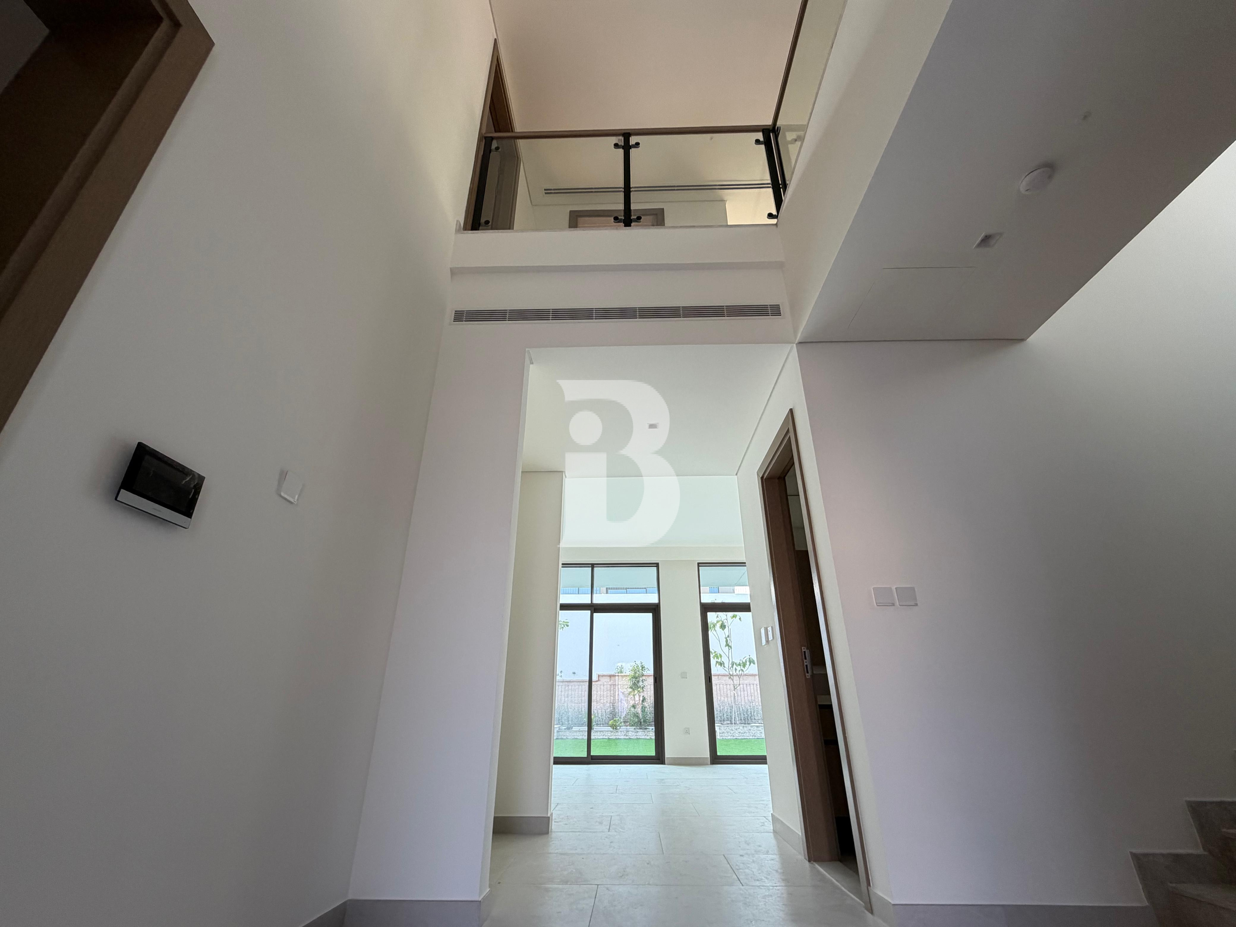 BRAND NEW | UPGRADED | WITH DRIVERS ROOM