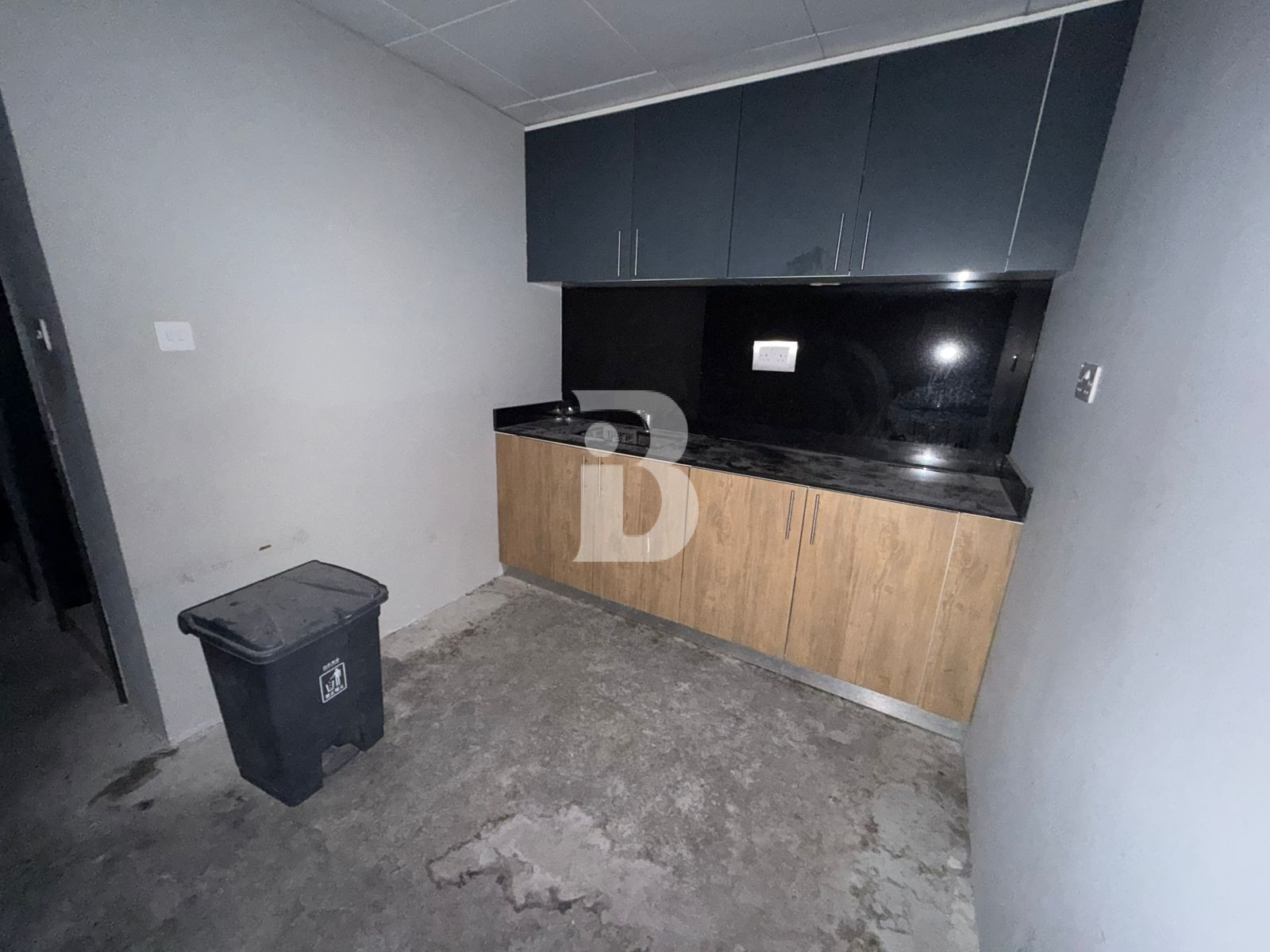 Only AED 35 psft 4491 sqft Warehouse in Jebel Ali