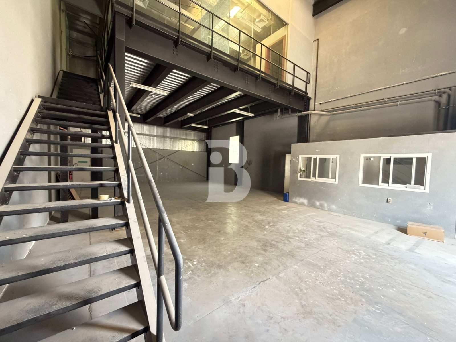 55 KW Power 2500 sqft Warehouse in DIP