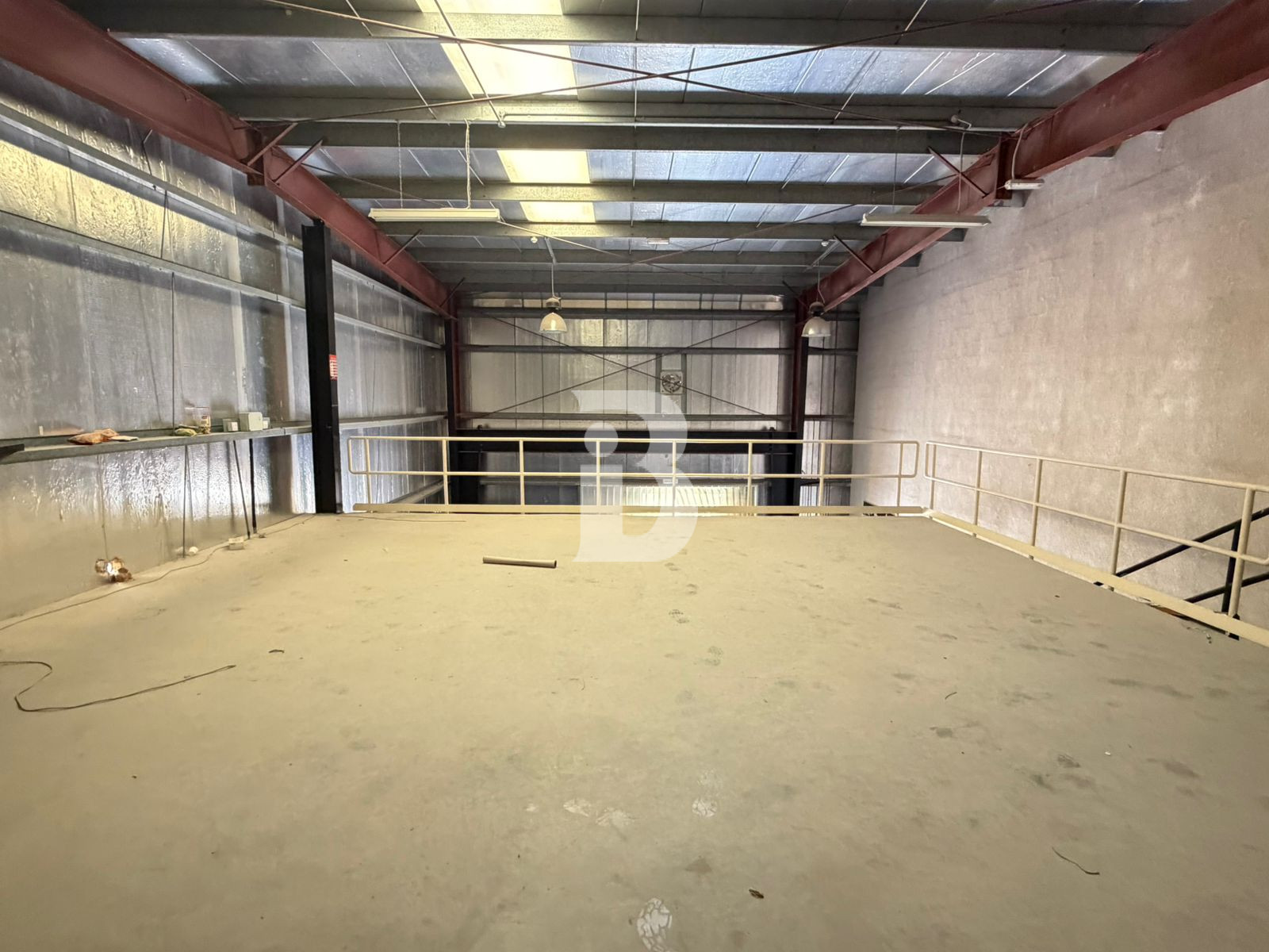 100 KW Power 5000 sqft Warehouse in DIP