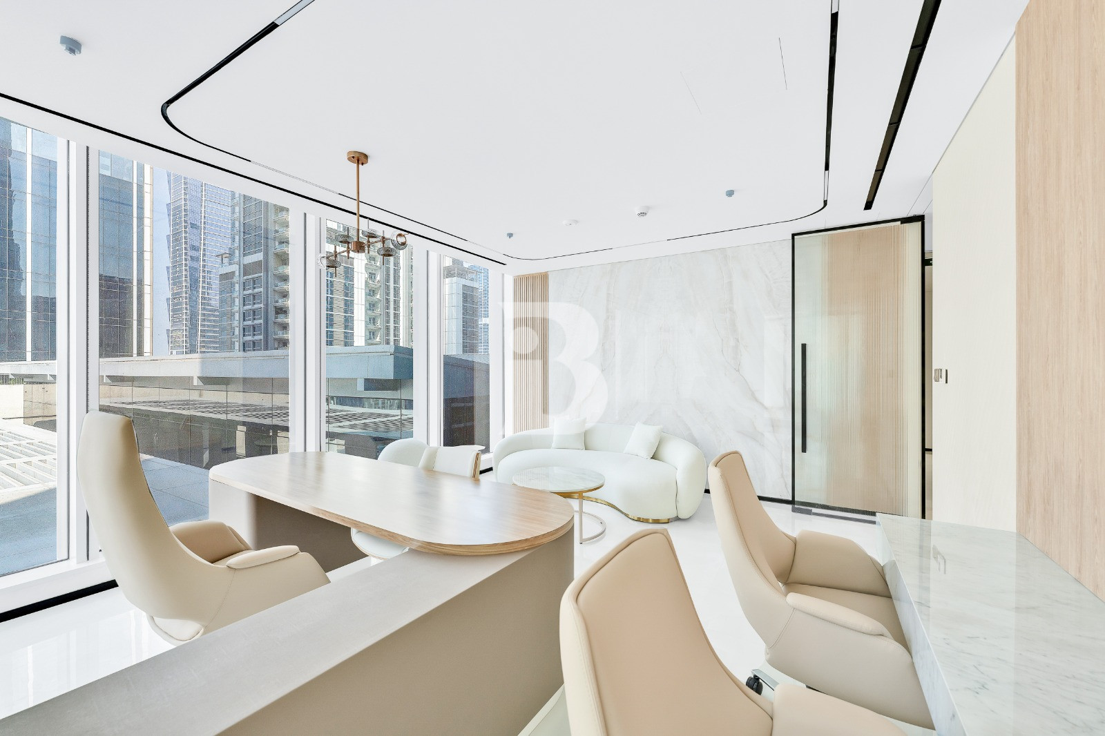 Prime Location | Full Floor | Vacant | High Floor