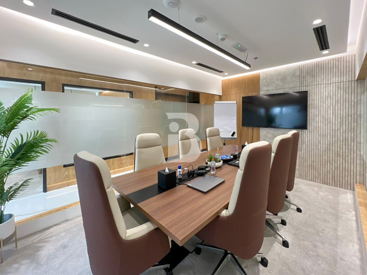 PRIME FURNISHED | BURJ VIEW | LARGE LAYOUT