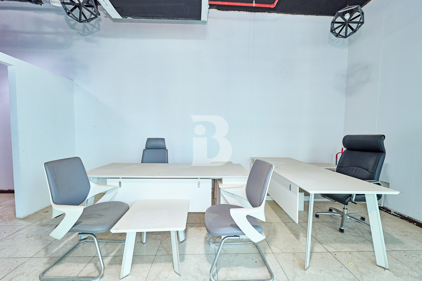 High Floor | Near Metro | Amazing Layout