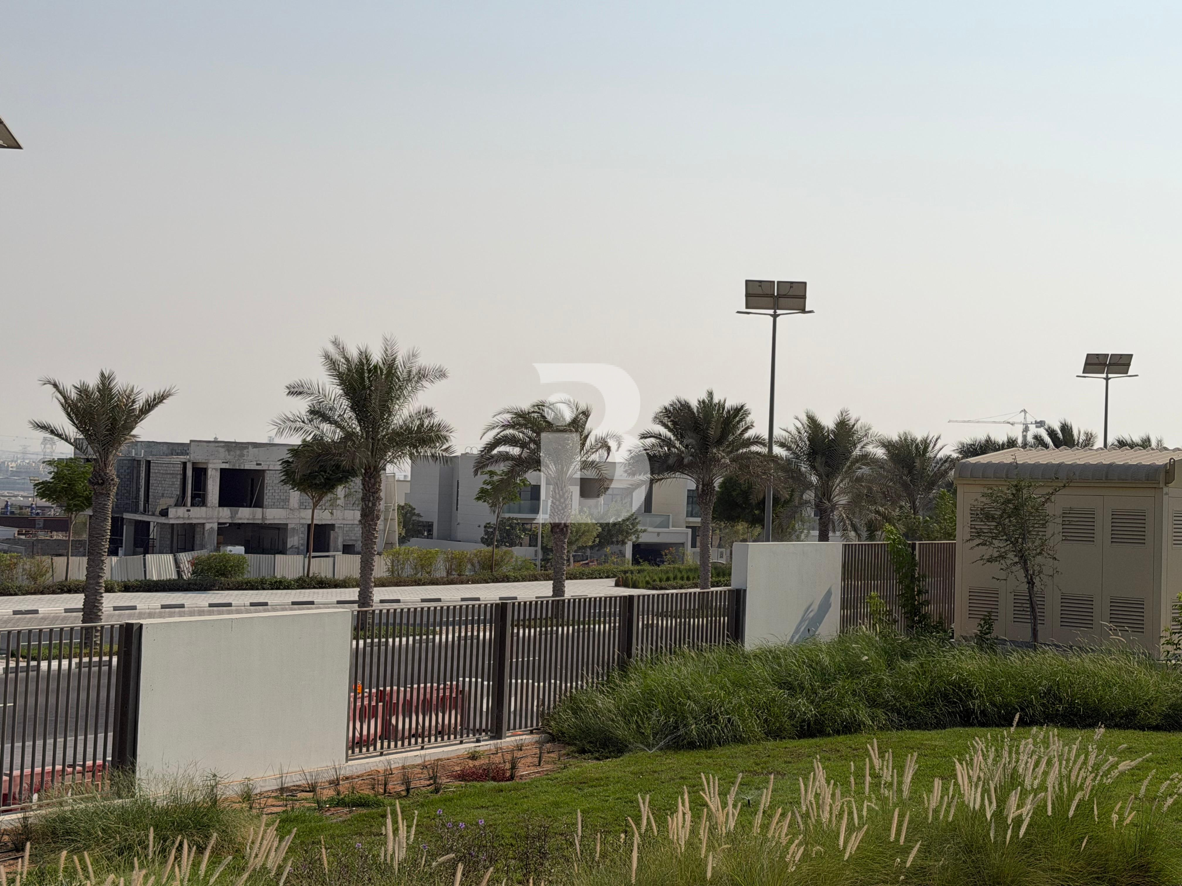 TYPE B| LANDSCAPE BY YOUR OWN CHOICE