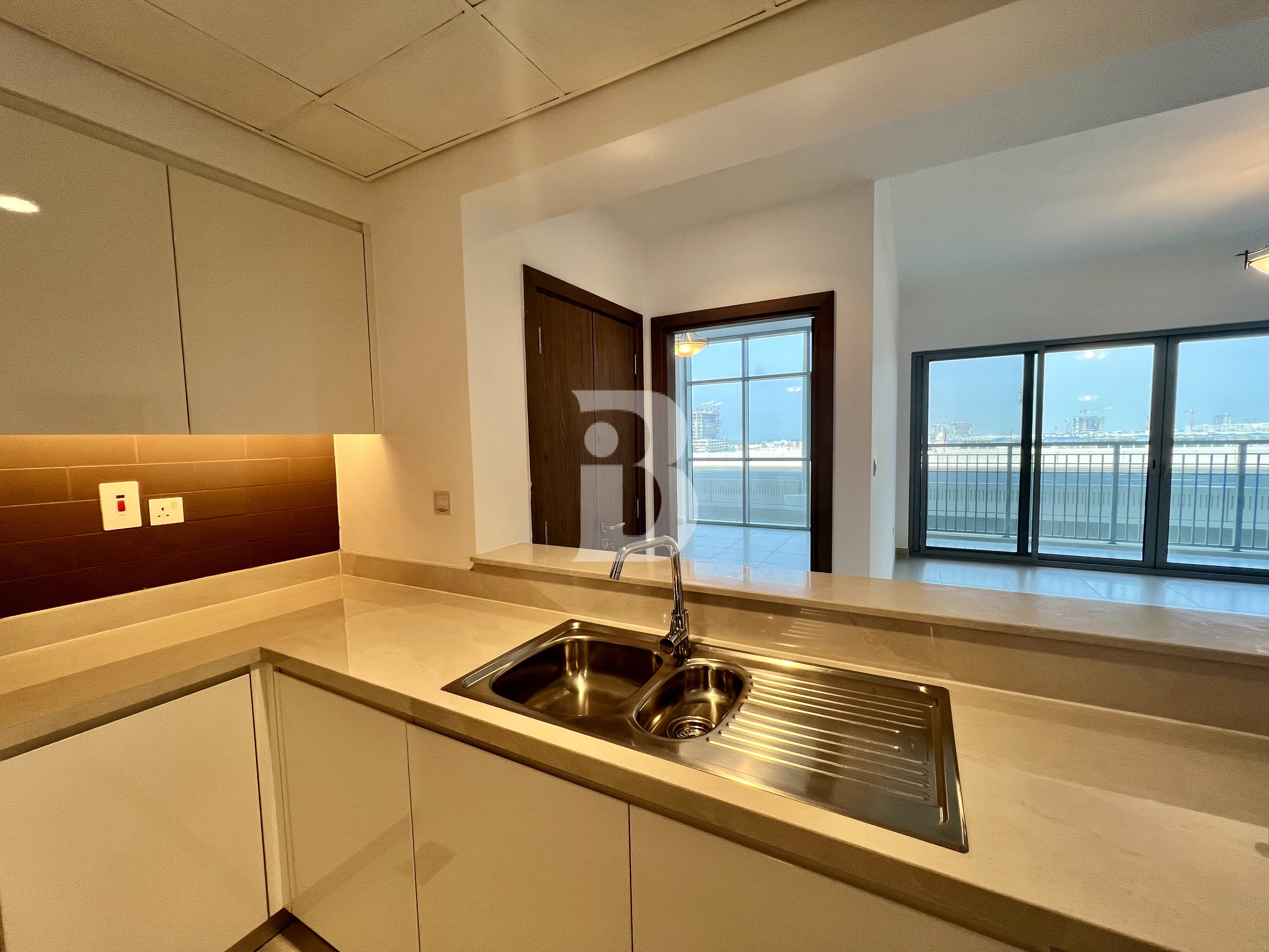 NEW I UNFURNISHED I GOOD LOCATION