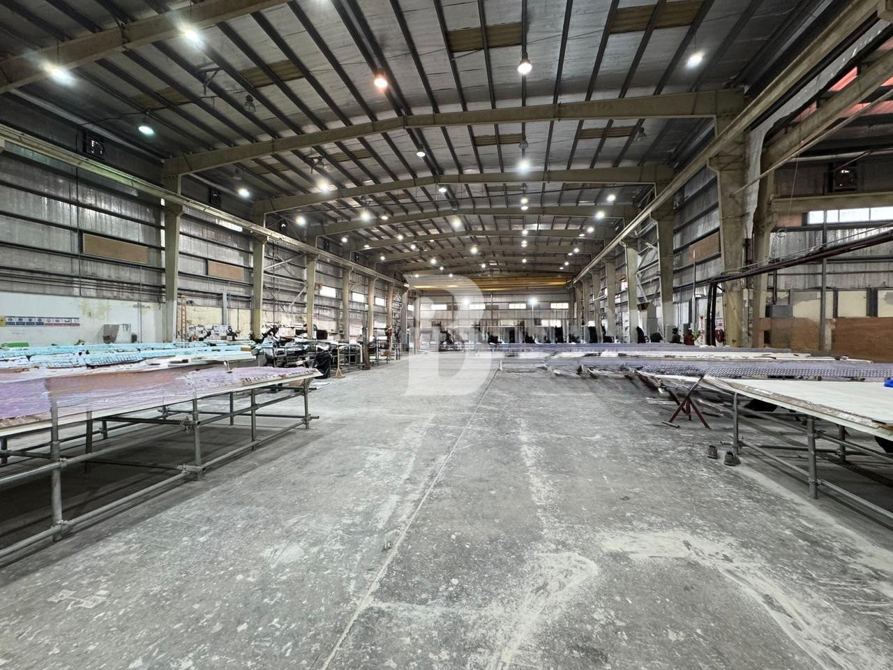 134k PLOT | VACANT FROM JAN | 60,000 BUA