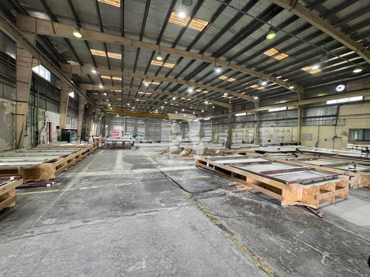 134k PLOT | VACANT FROM JAN | 60,000 BUA