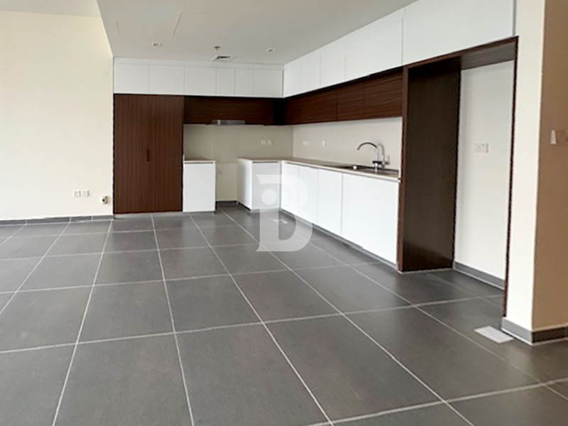 STUNNING VIEWS | HIGH FLOOR | LUXURIOUS AMENITIES