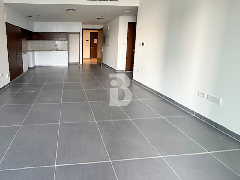 STUNNING VIEWS | HIGH FLOOR | LUXURIOUS AMENITIES