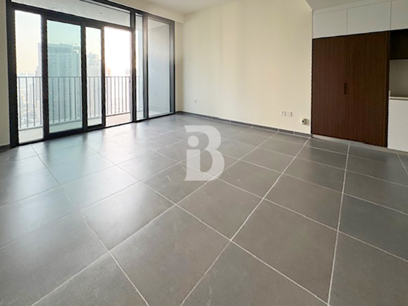 STUNNING VIEWS | HIGH FLOOR | LUXURIOUS AMENITIES