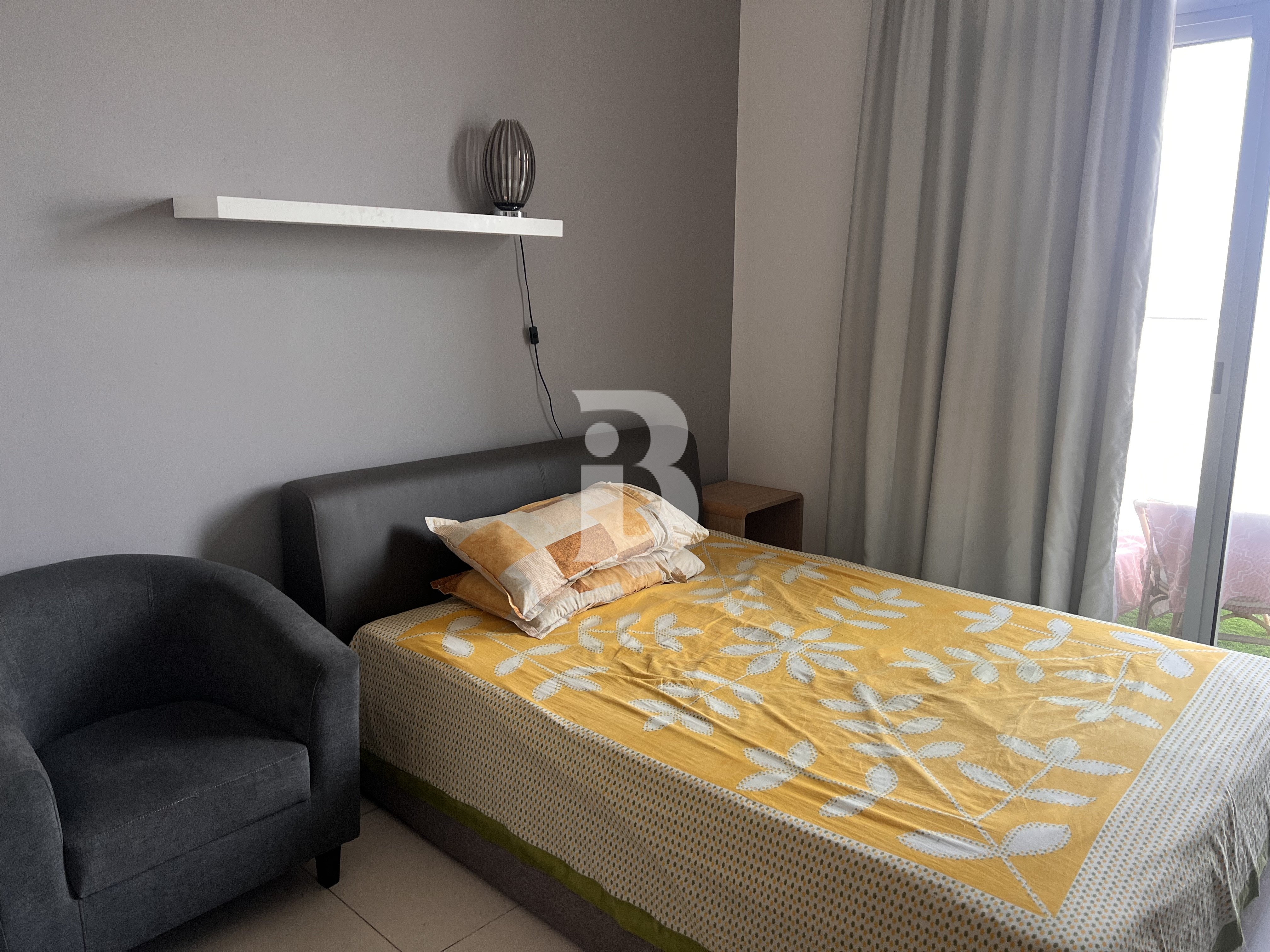 INVESTMENT OPPORTUNITY | CLOSE TO METRO | VACANT