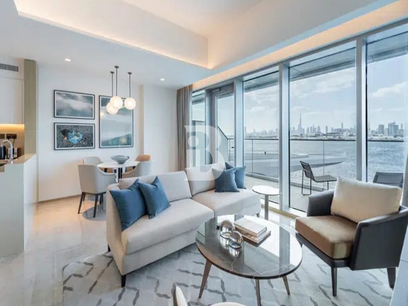 STUNNING BURJ KHALIFA | HOLIDAY PERFECT |LUXURIOUS