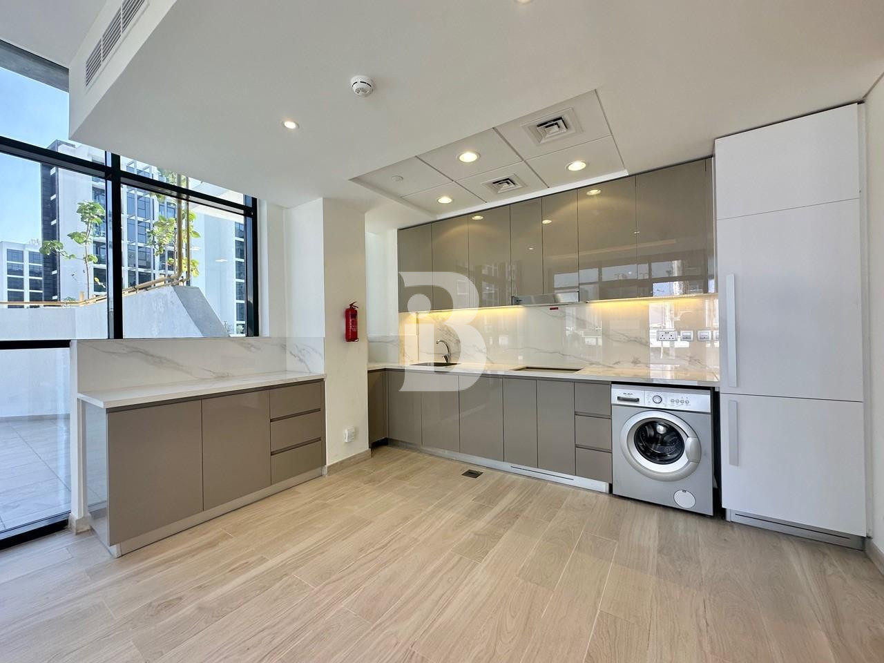 LARGE LAYOUT I SPECIAL TERRACE I OPEN VIEW