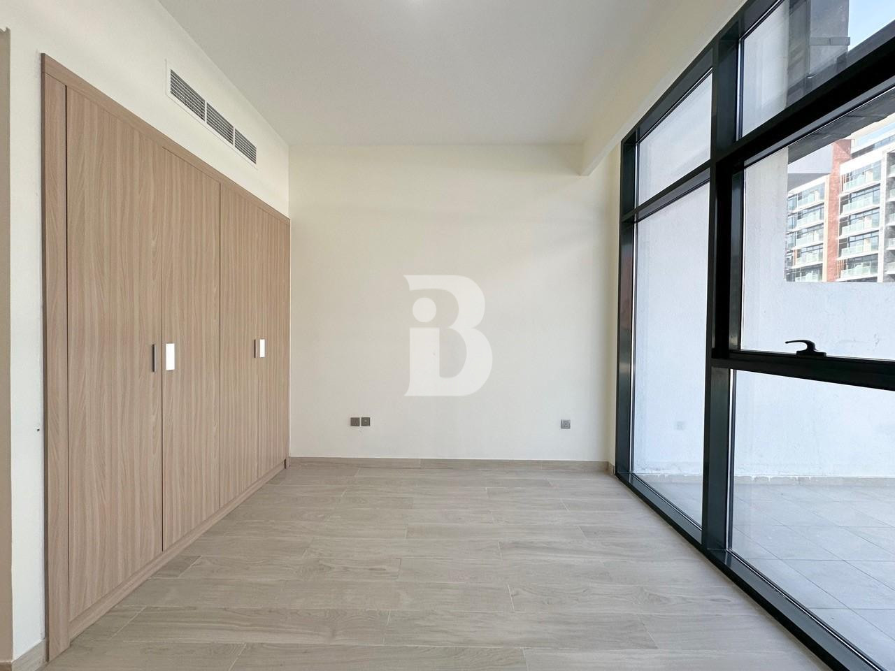 LARGE LAYOUT I SPECIAL TERRACE I OPEN VIEW