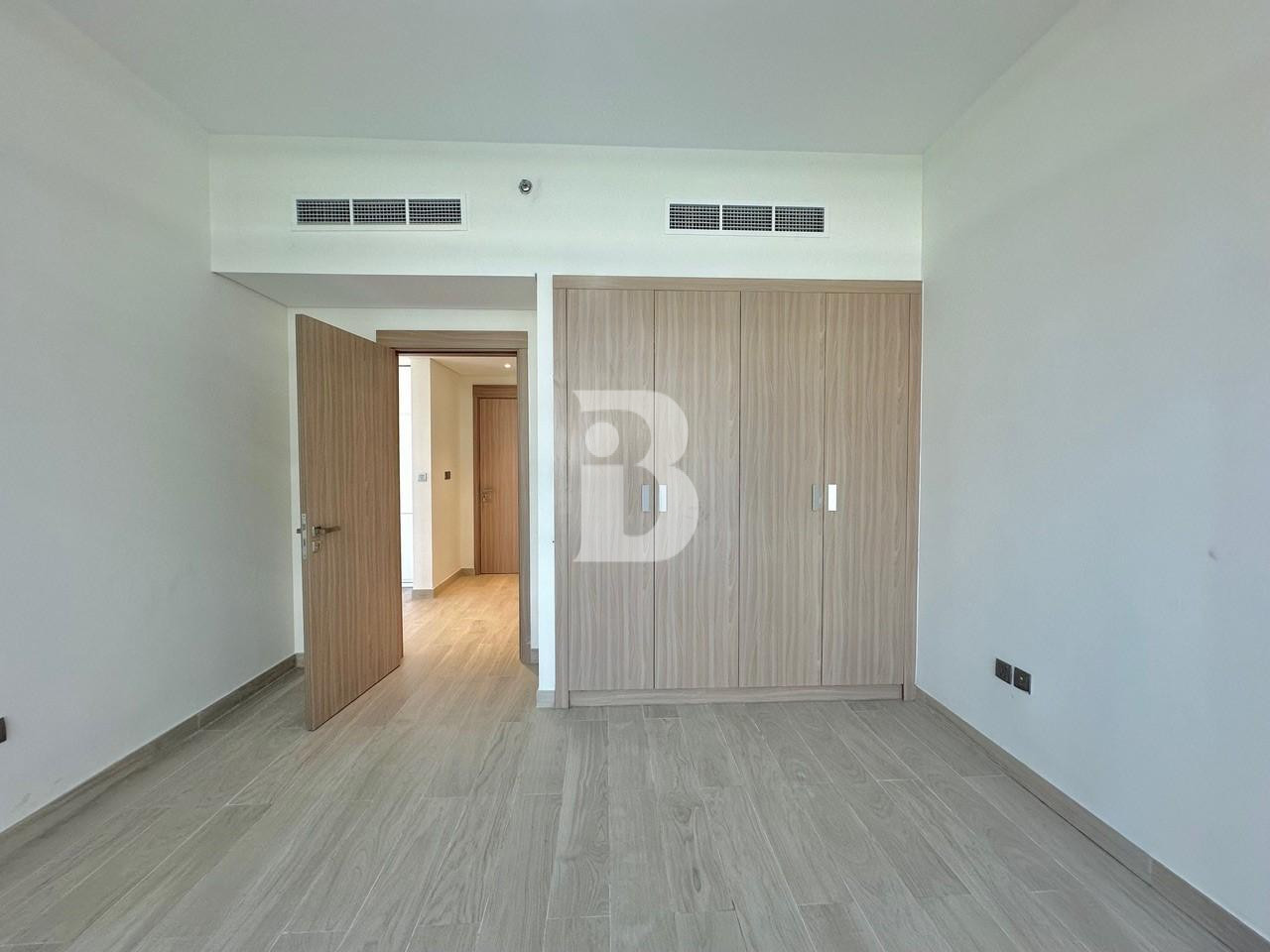 LARGE LAYOUT I SPECIAL TERRACE I OPEN VIEW