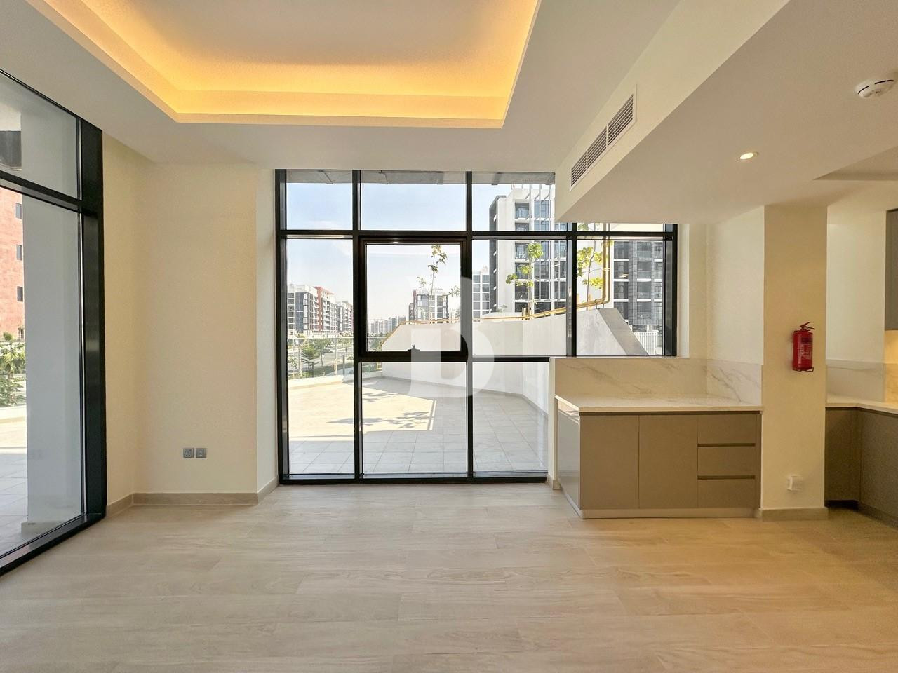 LARGE LAYOUT I SPECIAL TERRACE I OPEN VIEW