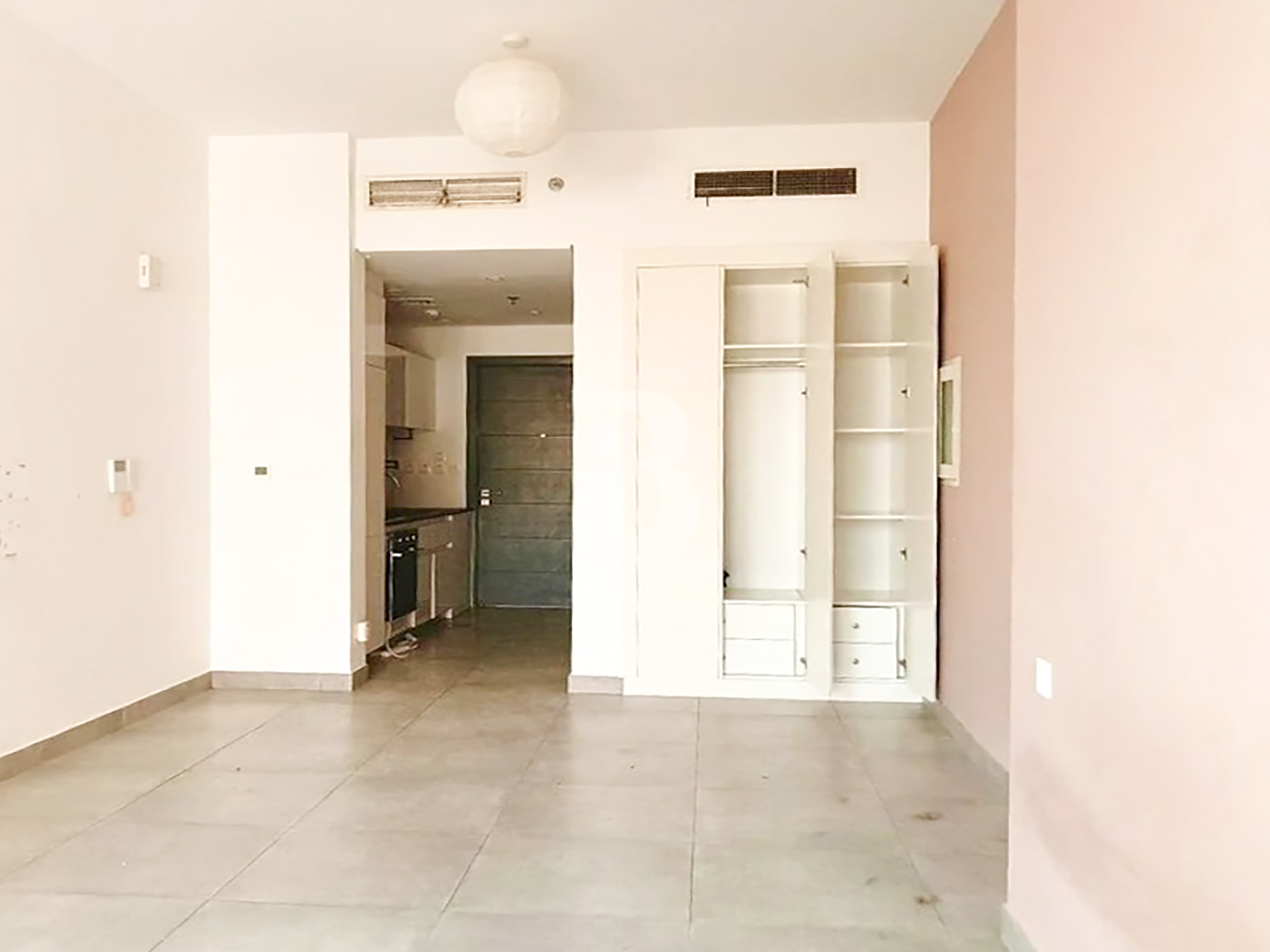 Sime-FURNISHED | VACANT |PRIME LOCATION