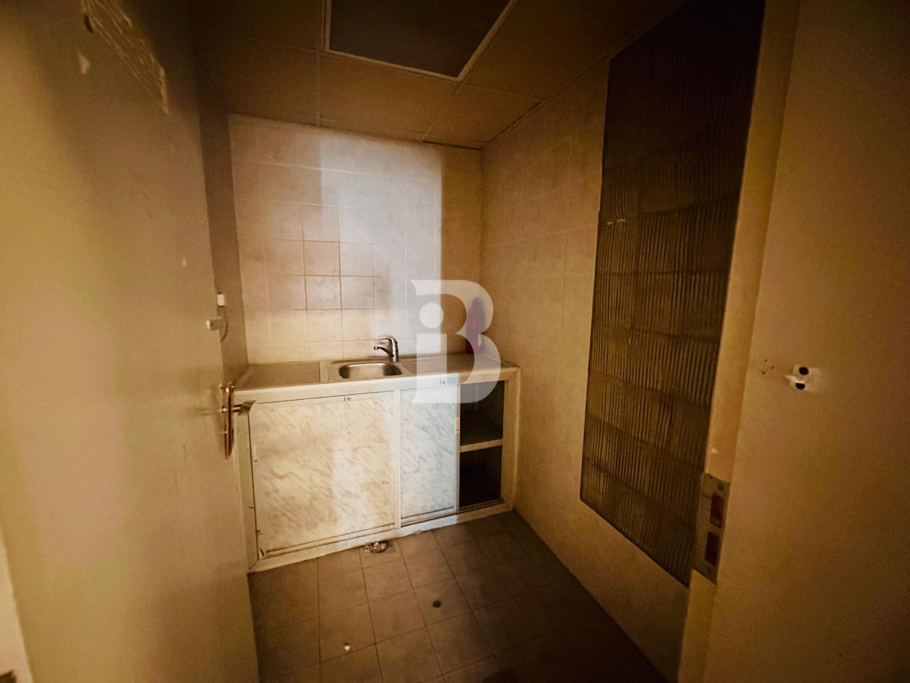 Spacious Warehouse in DIP with High Ceiling