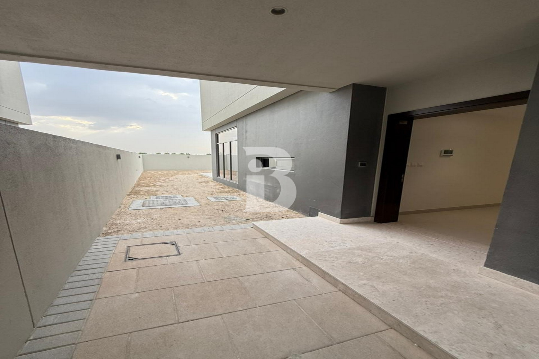 Beachside Luxury | Peaceful | Single Row