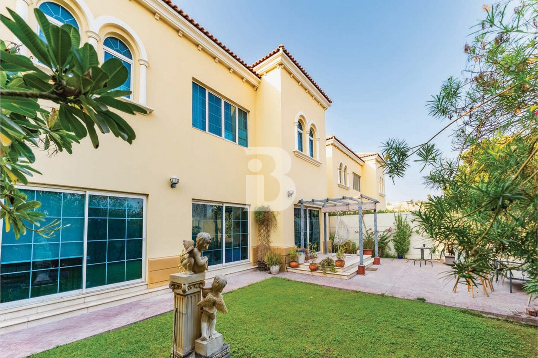 4 BR Single row | Great condition | Vastu