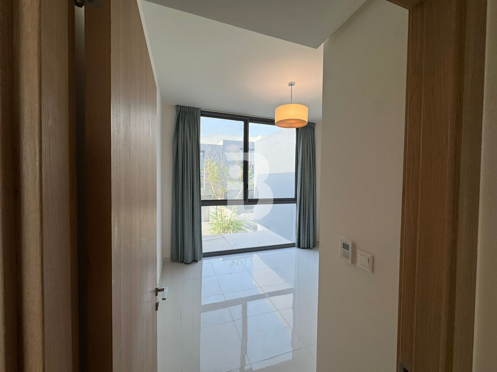 GATED | SEMI FURNISHED | VACANT | LANDSCAPED