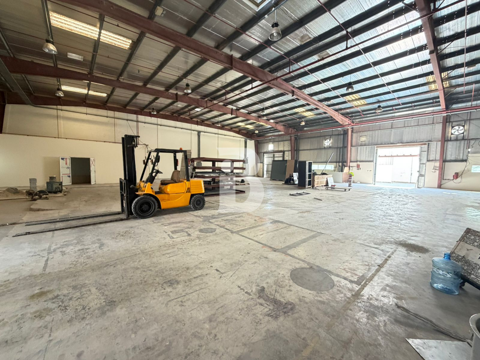 100 KW 7265 sqft Warehouse in DIP