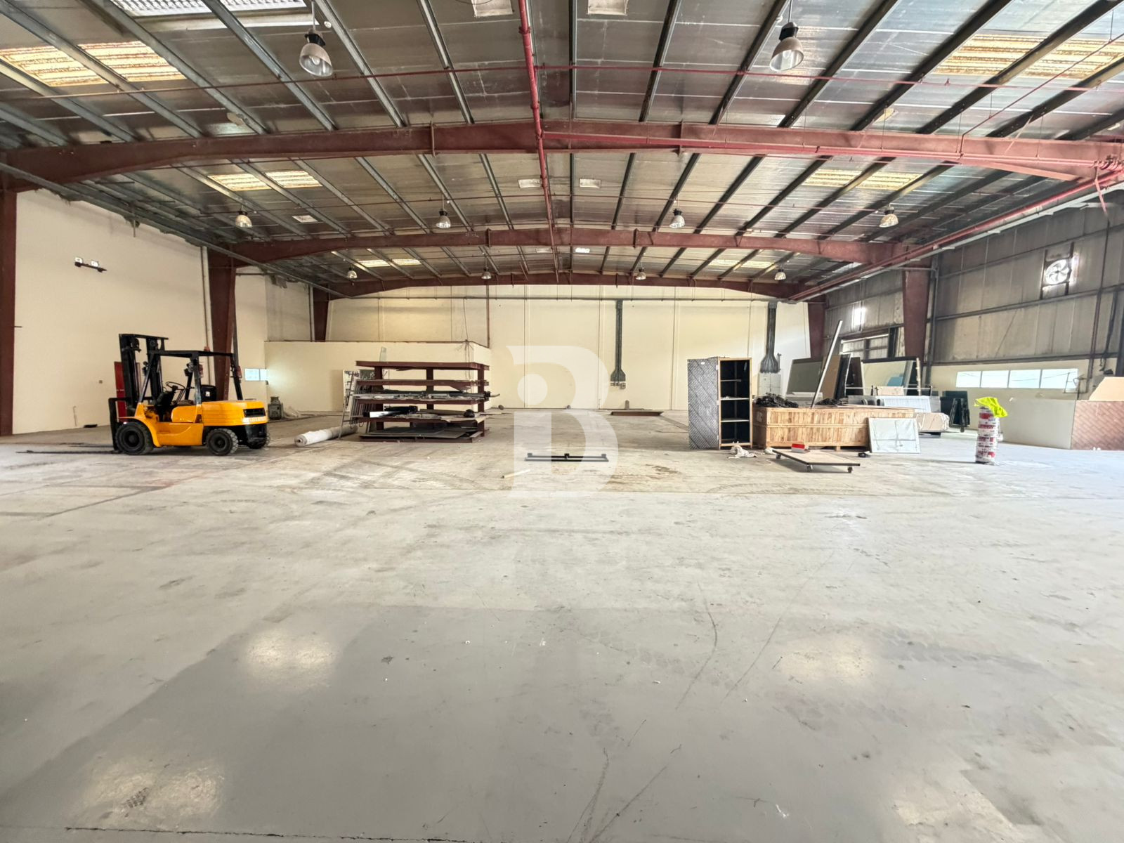 100 KW 7265 sqft Warehouse in DIP