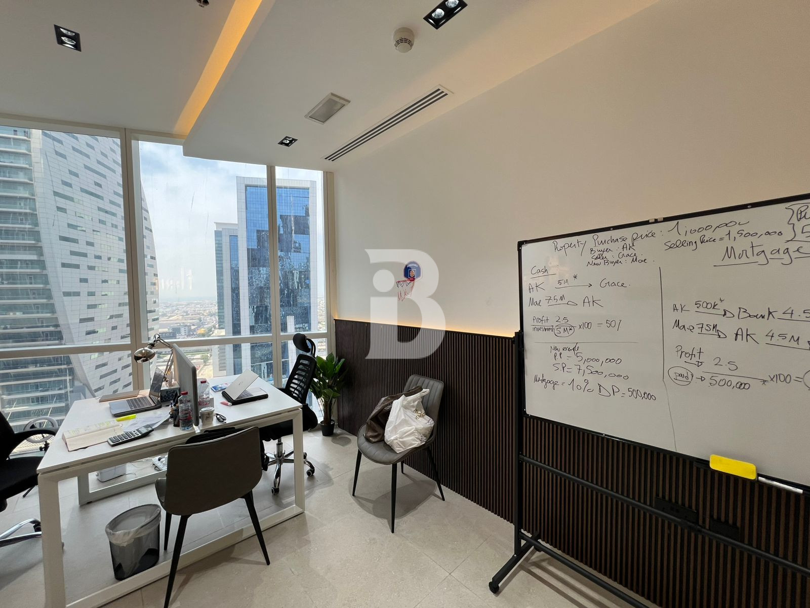 RARE UNIT | UPGRADED | HIGH FLOOR | NEAR METRO