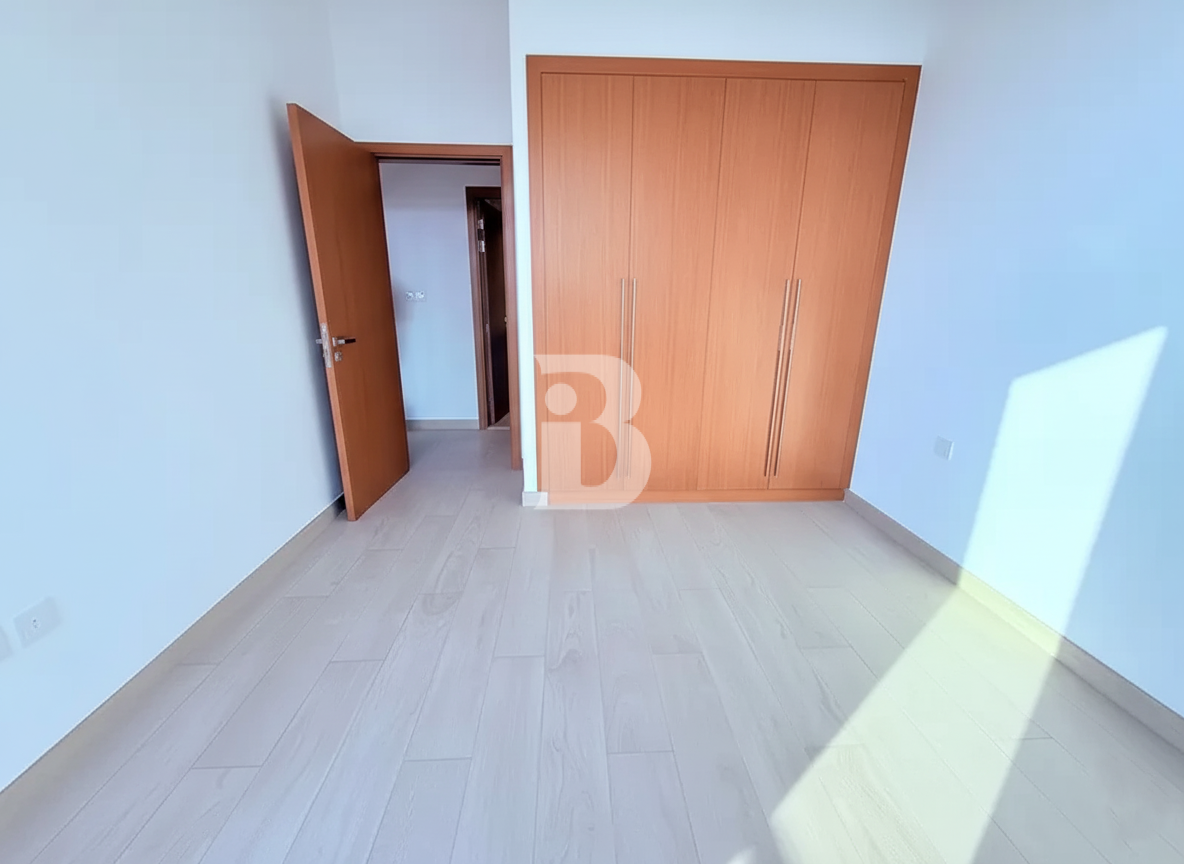 BRAND NEW | 3 BEDROOMS APARTMENT | NO AGENTS 