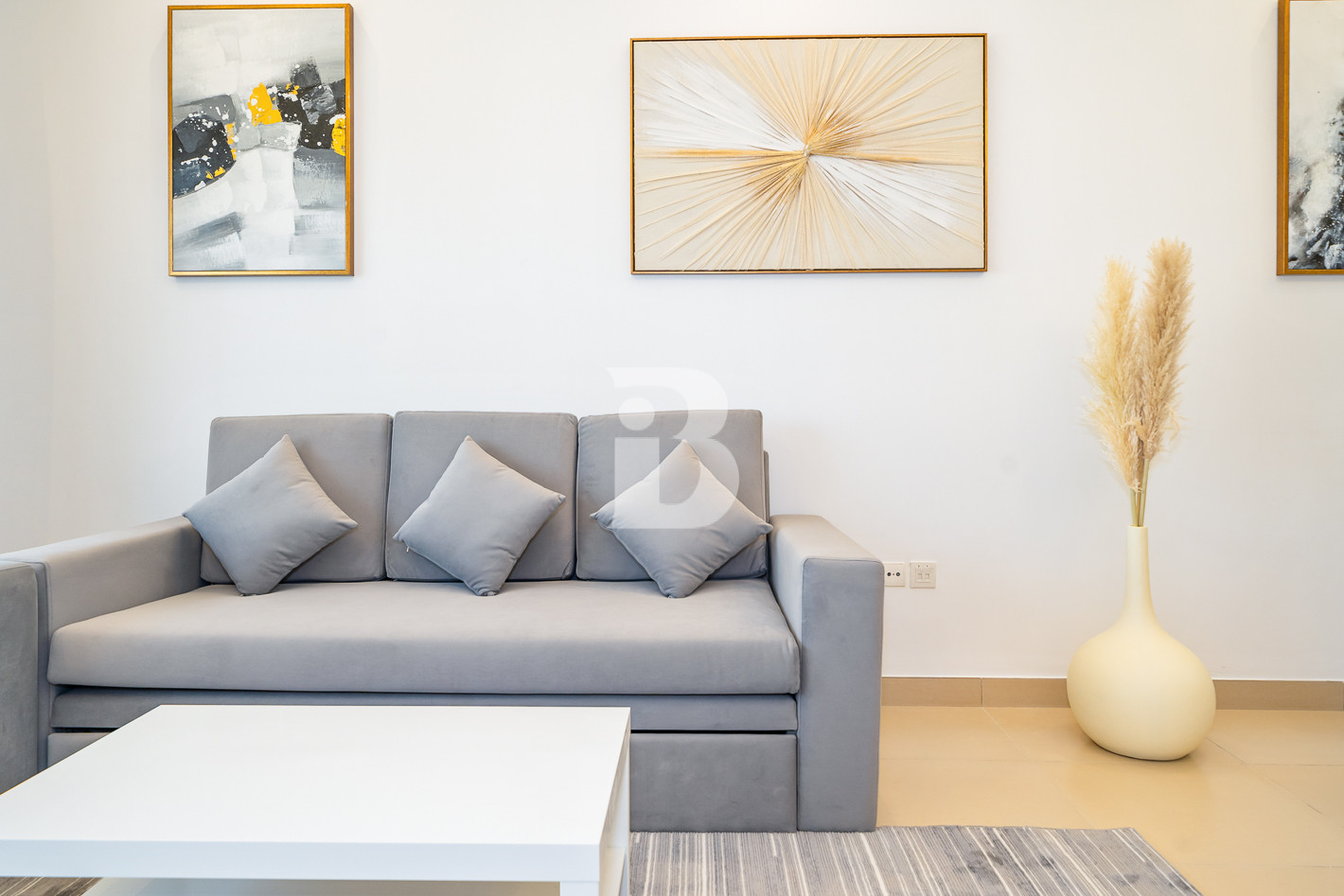 2BHK | 3 Baths | High Floor | Furnished Upgraded