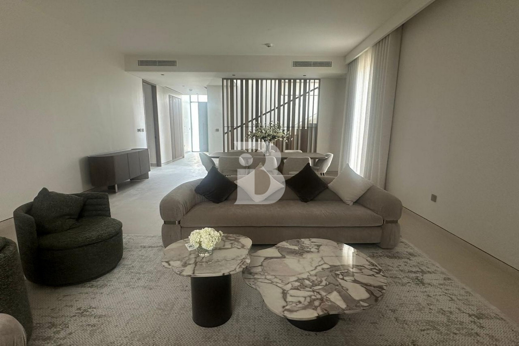 Exceptional | Prime Location Near Lagoon