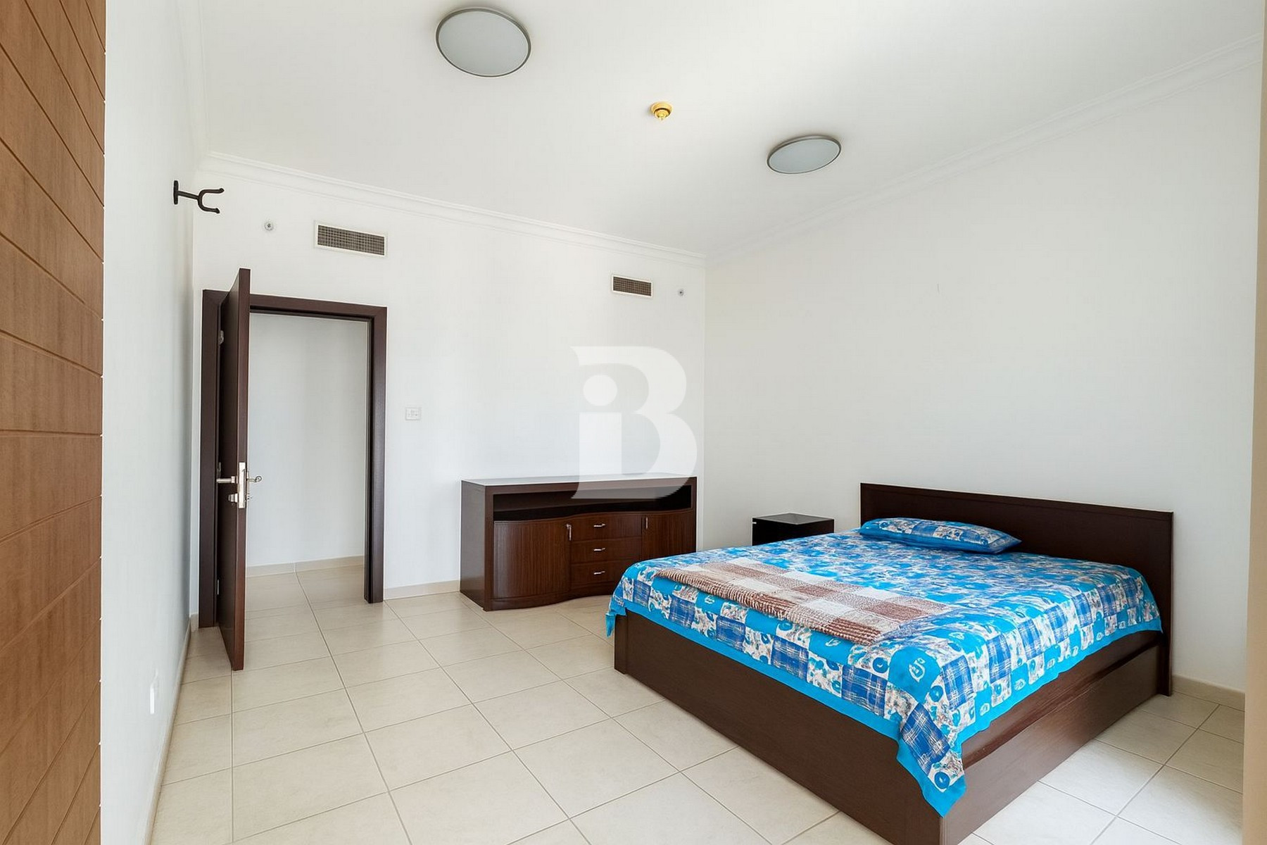 HIGH FLOOR | READY TO MOVE | FULLY FURNISHED