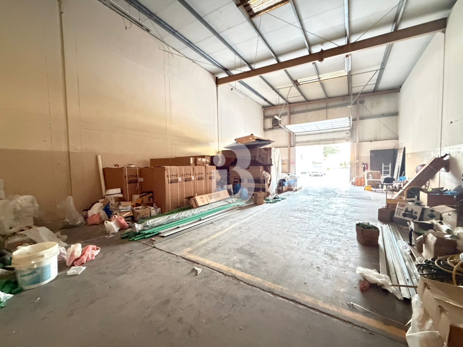 AED 60 psft Only! 3750 sqft Warehouse in DIP 1