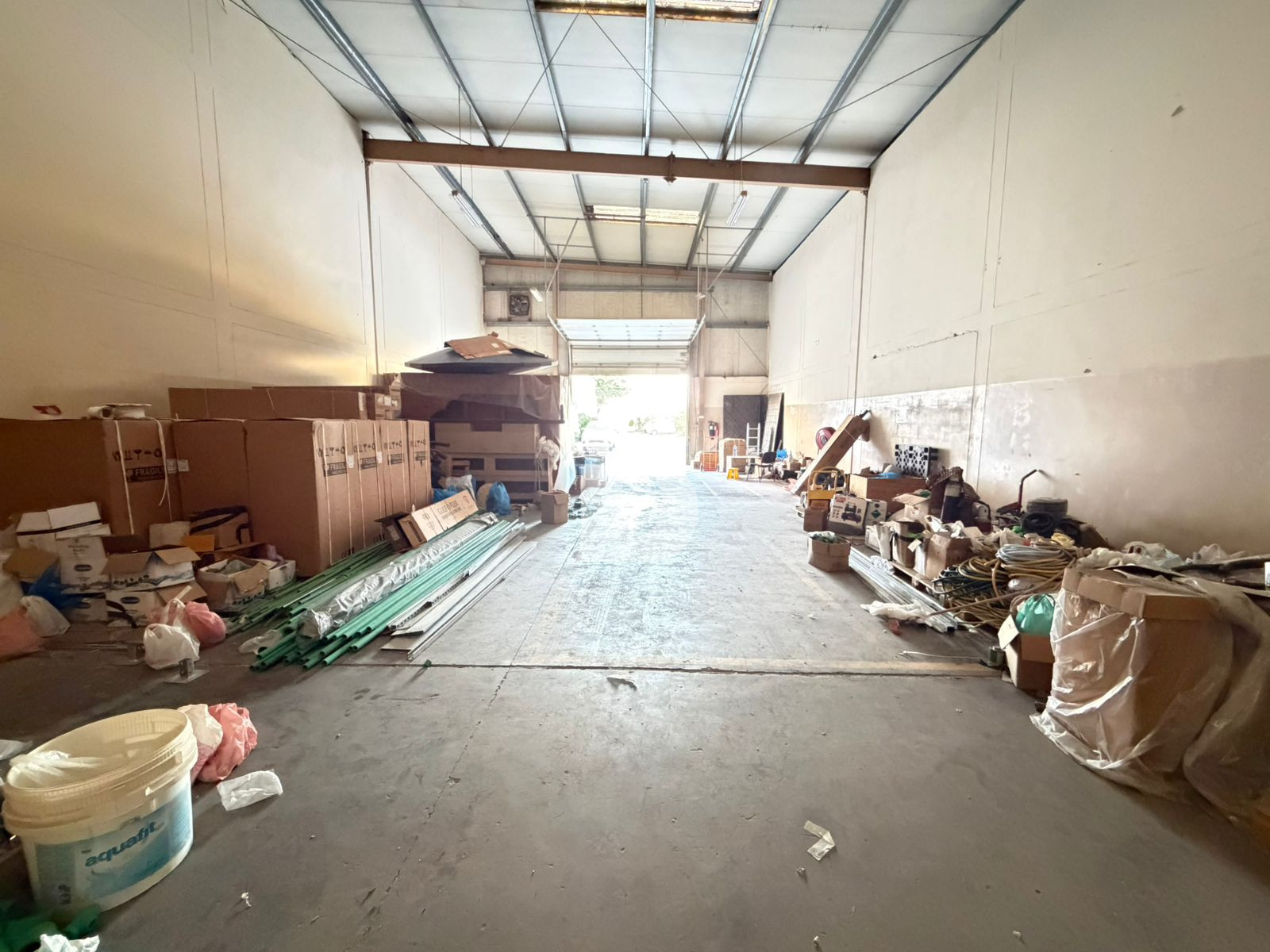 AED 60 psft Only! 3750 sqft Warehouse in DIP 1