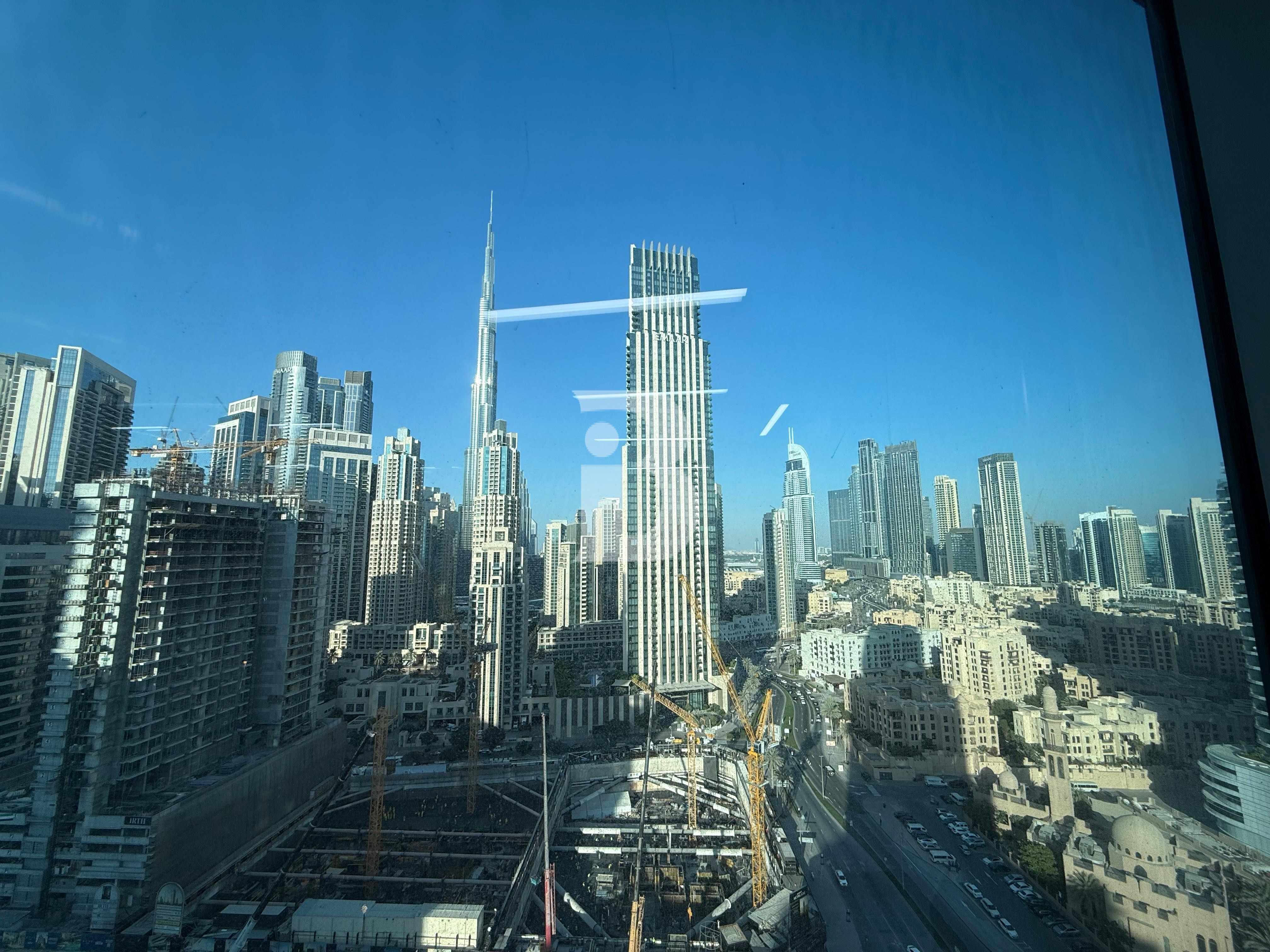 Premium | Burj Khalifa View | Multiple Cheque