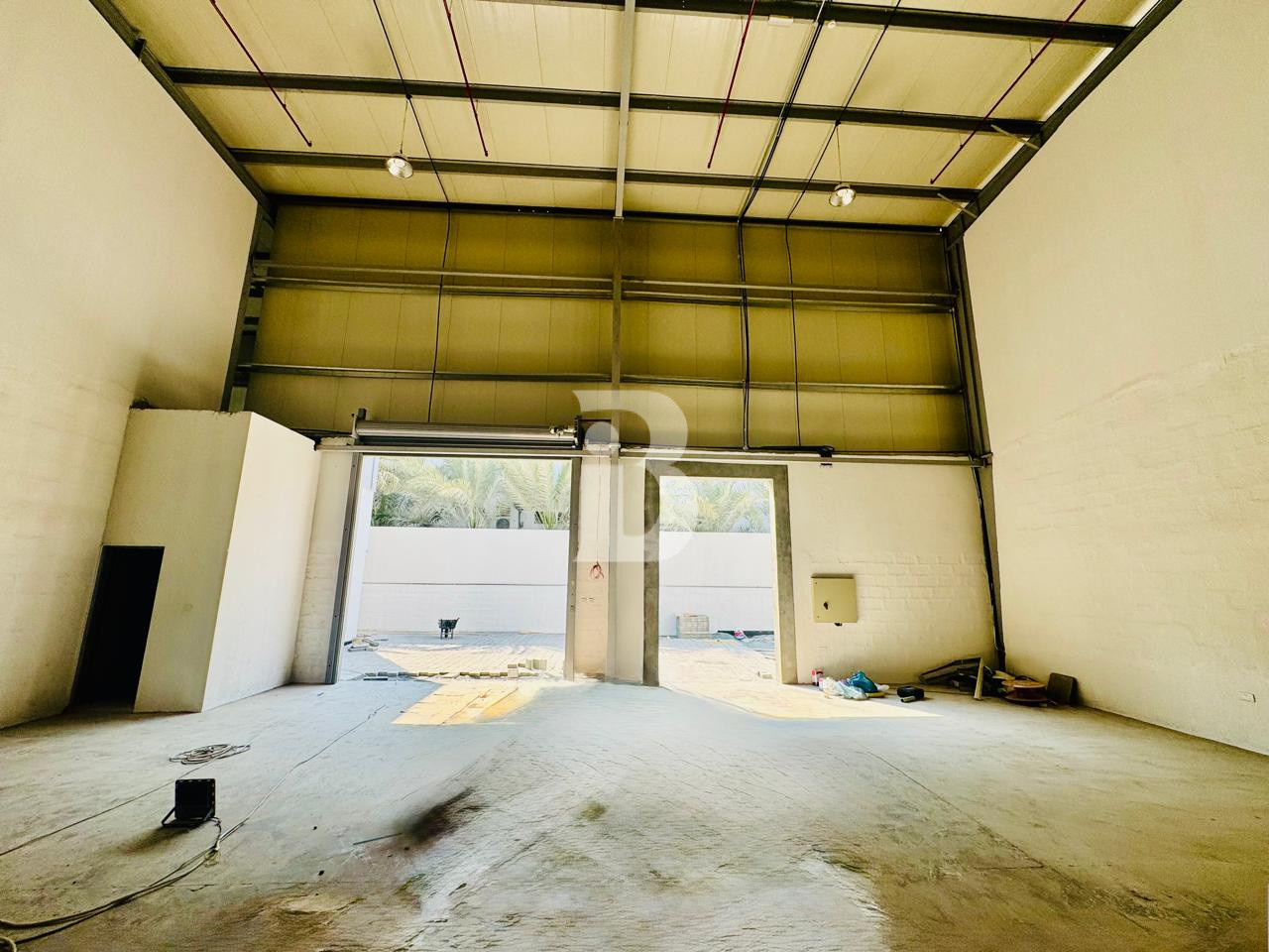 Brand New | 50 Kw Power | Road Facing Unit