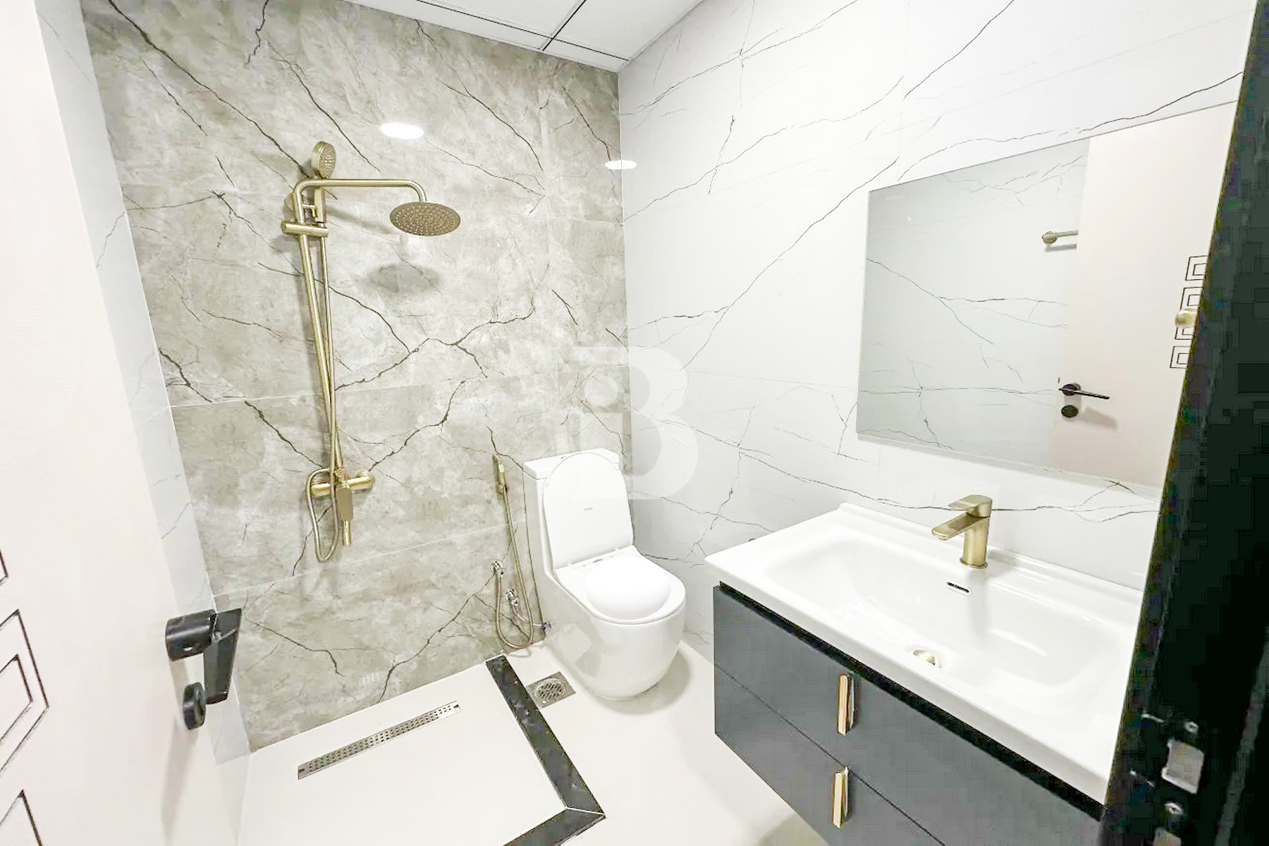 1BR Unit | Spacious | Hot deal | Amazing View