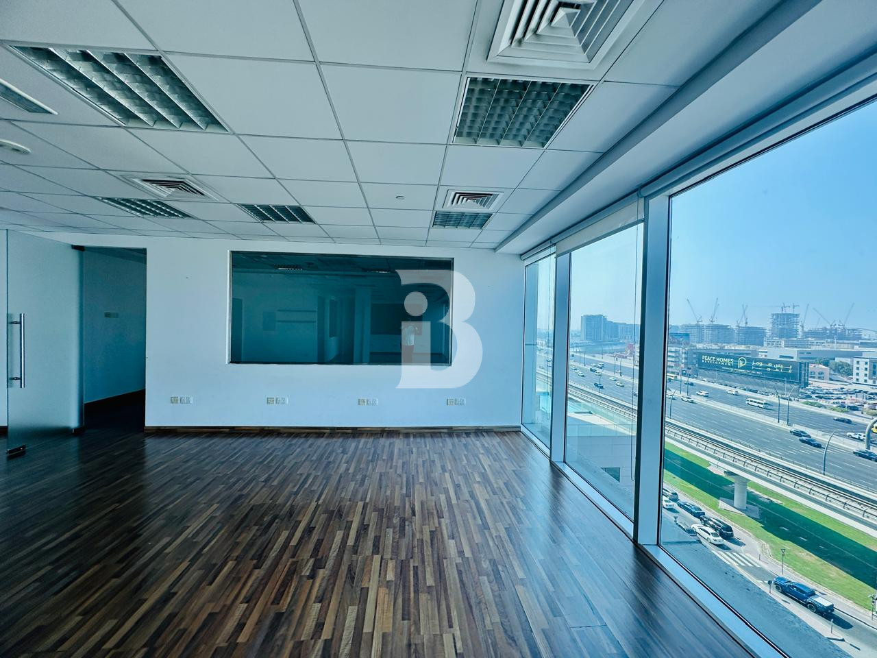Fitted office I Prime Location I Near Metro