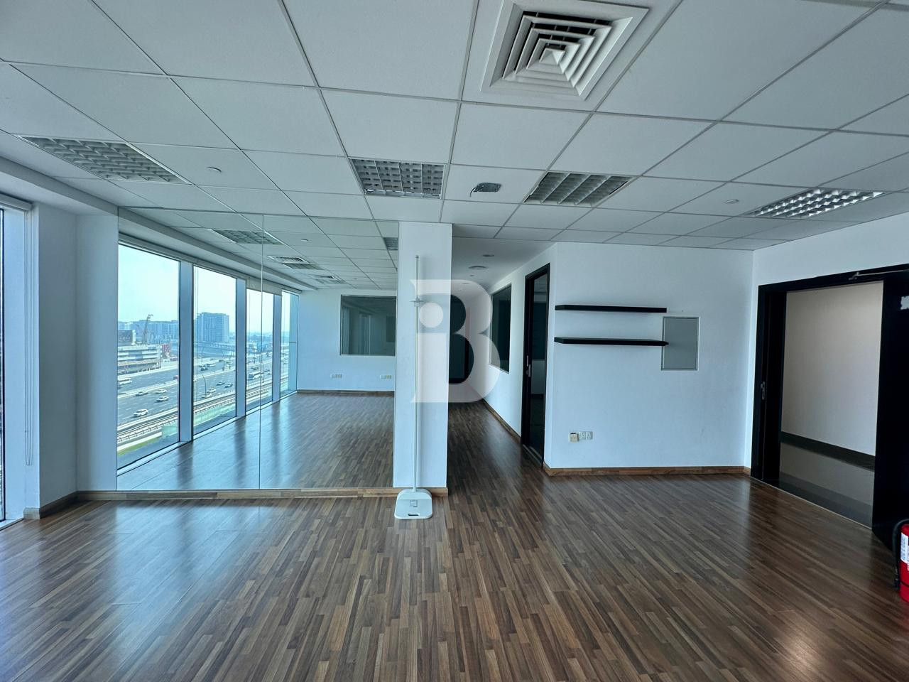 Fitted office I Prime Location I Near Metro