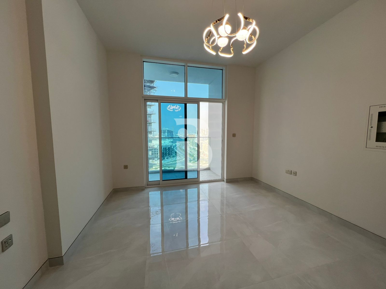 Mid Floor | Brand NEW | Handover Soon