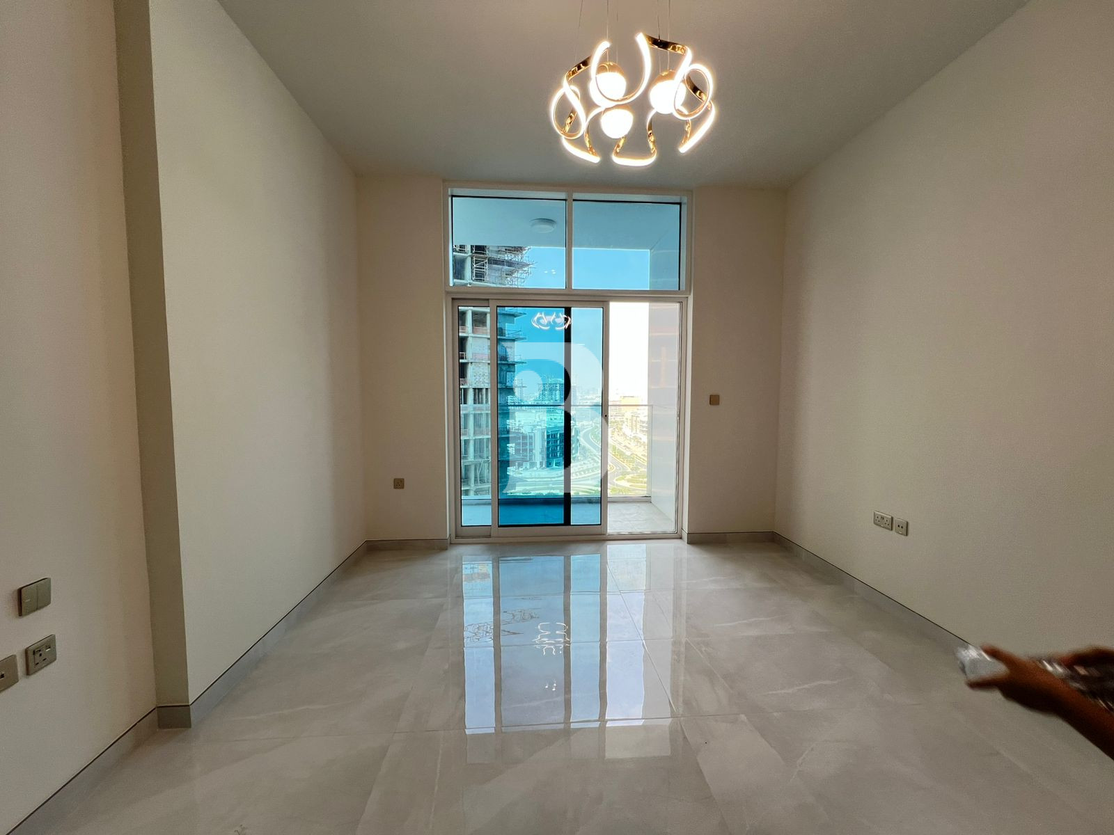 Mid Floor | Brand NEW | Handover Soon