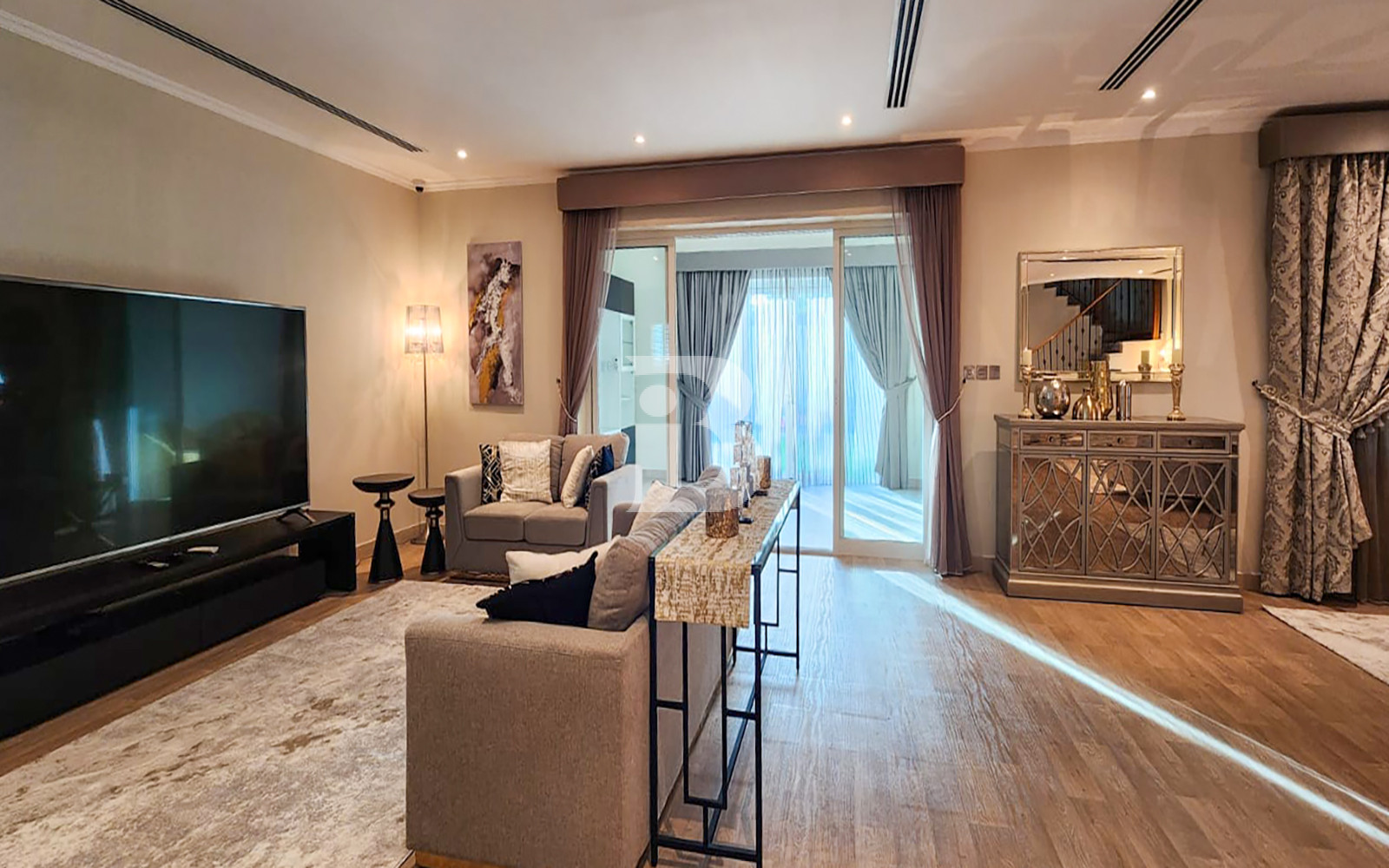 Huge plot | Furnished | Outdoor Cinema